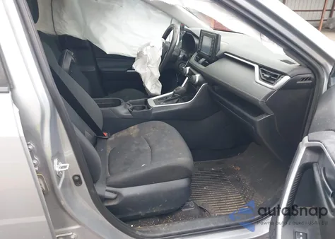 2019 Toyota Rav4 Le z USA, uszkodzony, nr VIN 2T3H1RFV6KW041416